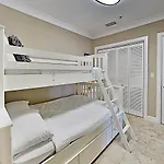 Beach Club 1606C