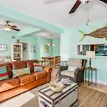 319 Panferio Dr