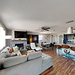 Cozy Beach Bungalow