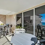 523 Starboard Village