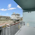 477 Fort Pickens Rd.