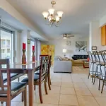 Pensacola Beach Condo With Patio And Access To Beach!