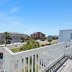 Boardwalk Unit A4