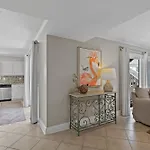 Boardwalk Unit A4