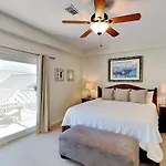 Awesome Home In Pensacola Beach With Outdoor Swimming Pool And 3 Bedrooms