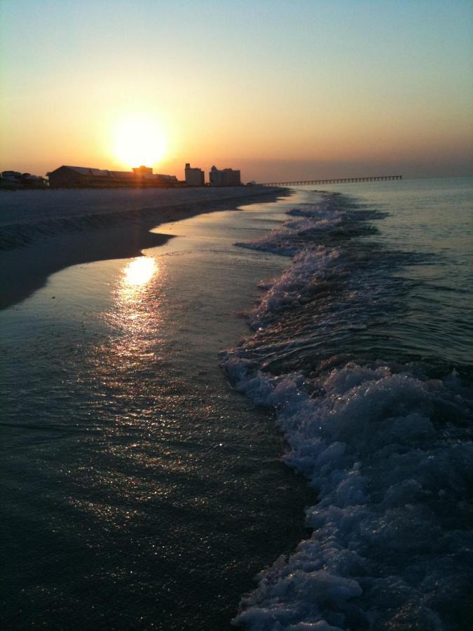 Sand Dollar W107 * Pensacola Beach