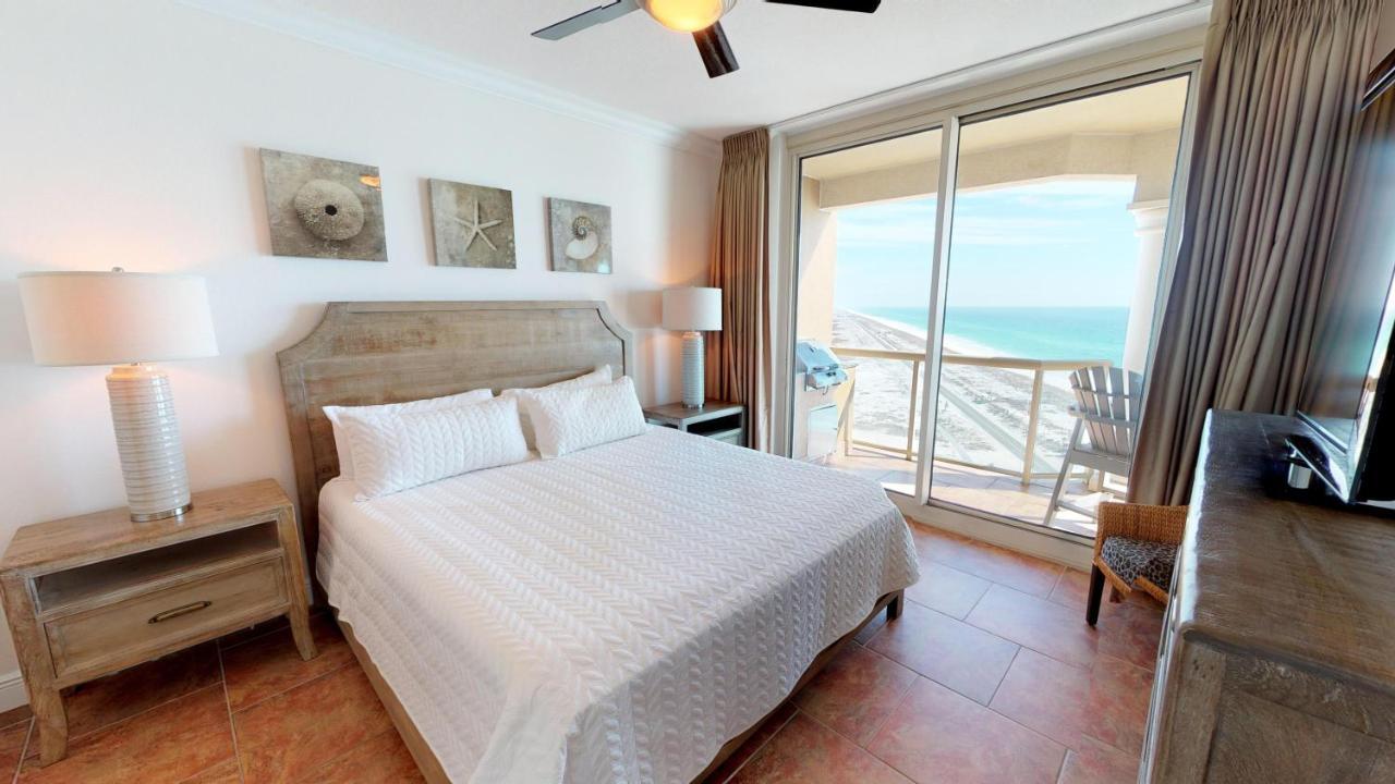 Apartment Portofino Tower 3 Unit 1609 *