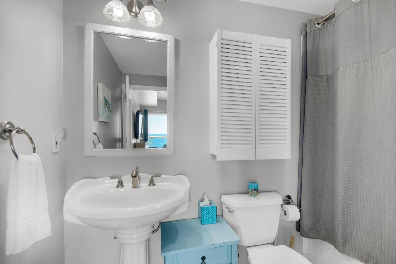 Emerald Isle Unit 1206 *
