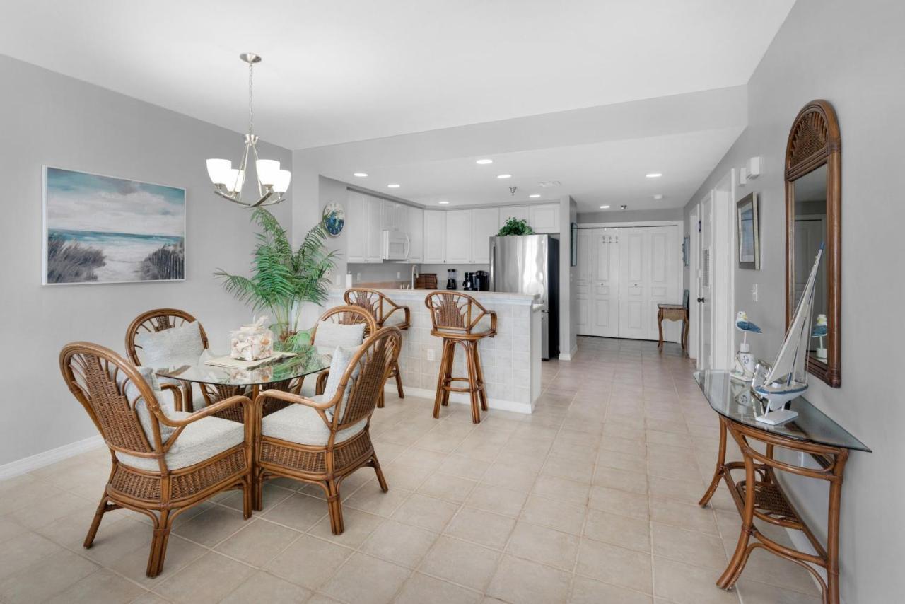 Emerald Isle Unit 1206 * Pensacola Beach