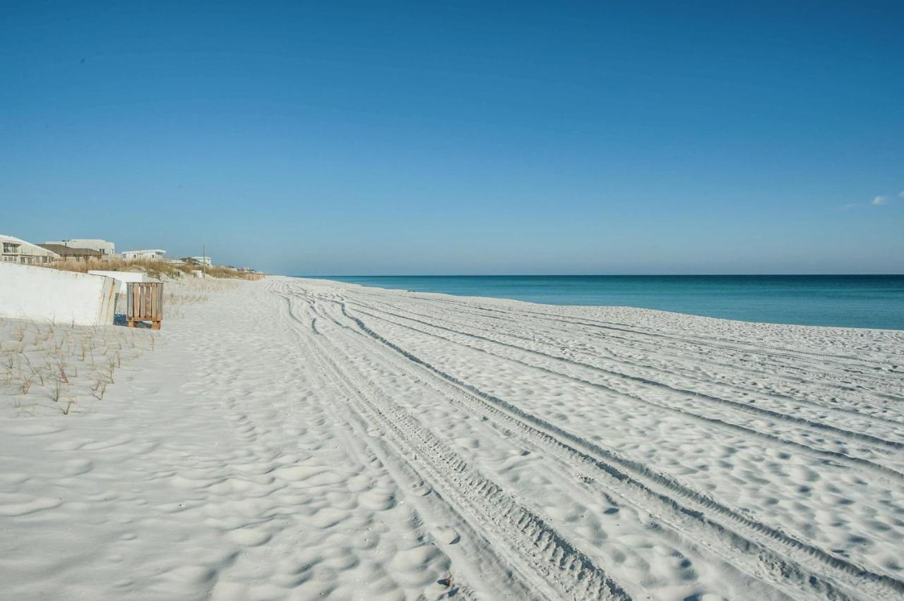 Emerald Isle Unit 202 * Pensacola Beach