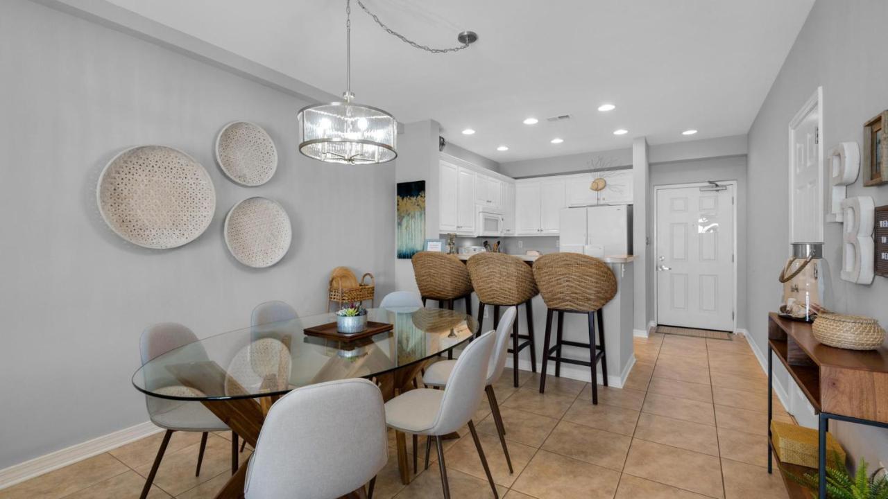 Sans Souci Unit 102 Holiday home Pensacola Beach