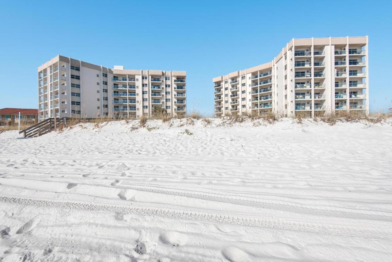 Regency Towers 405 West * Pensacola Beach