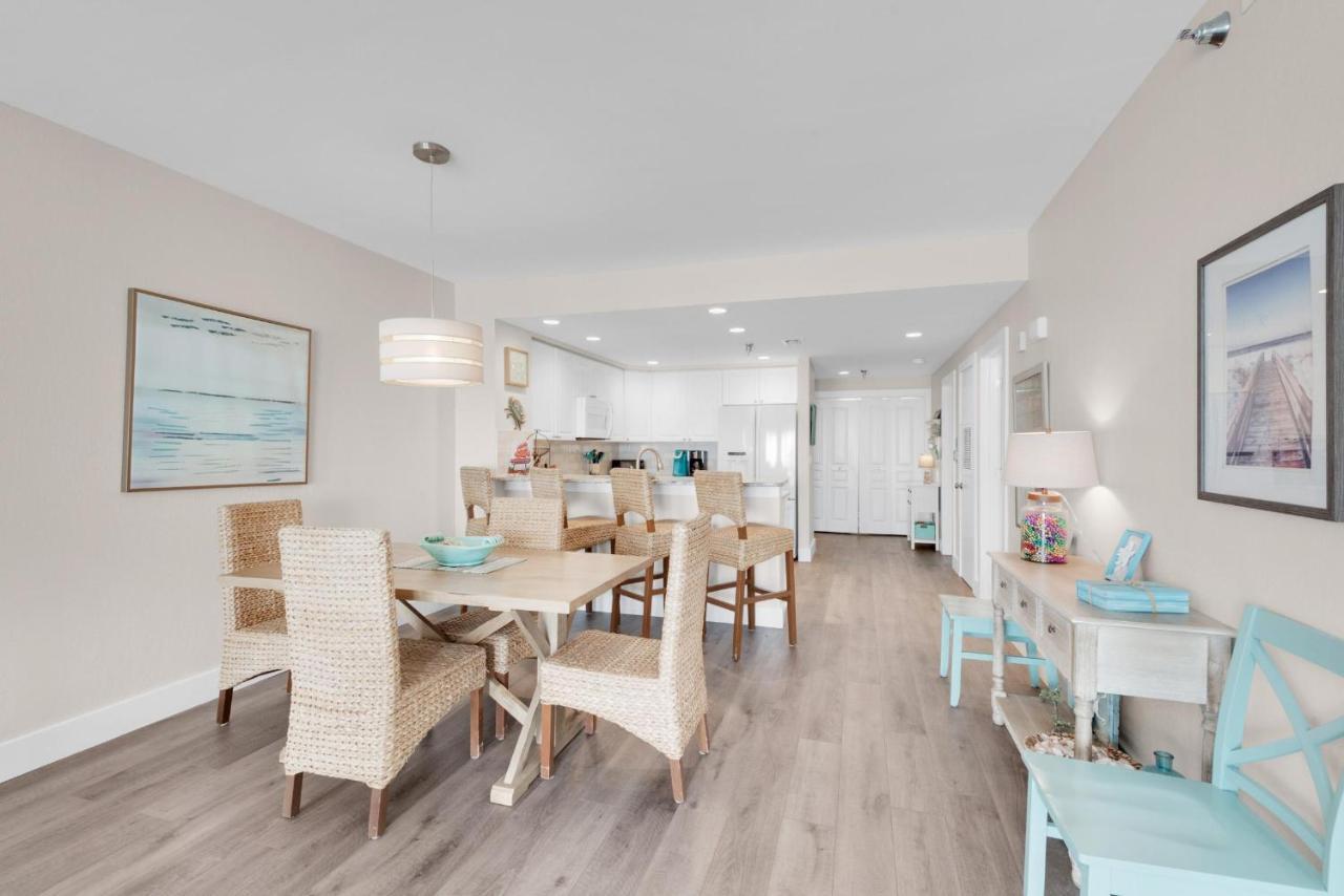 Emerald Isle Unit 406 * Pensacola Beach