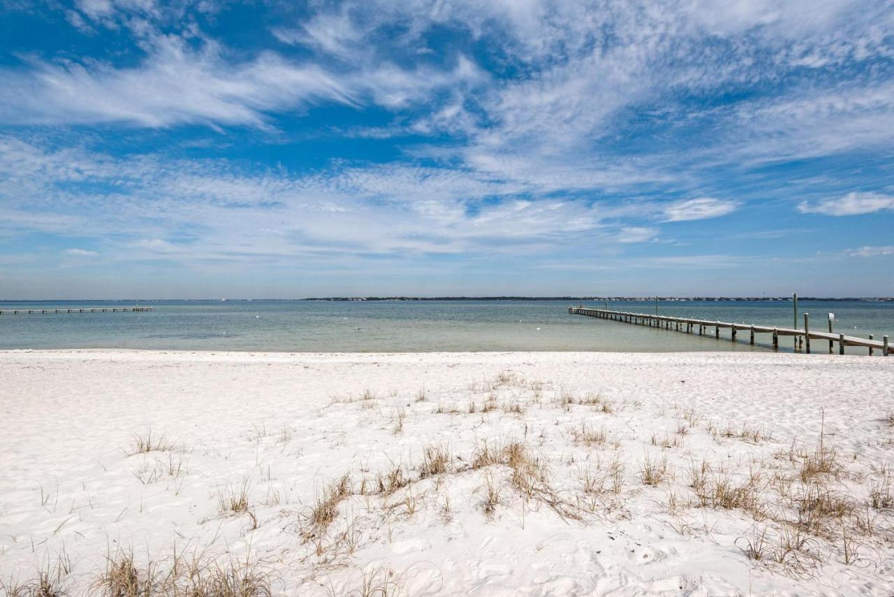 Boardwalk D6 Pensacola Beach