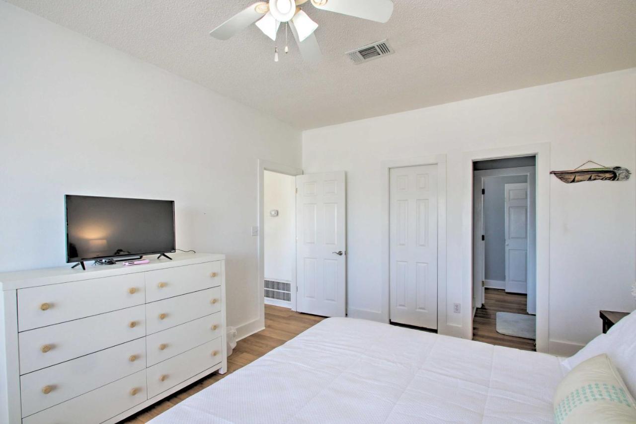 Holiday home Pensacola 1 Block To Access Pensacola Beach