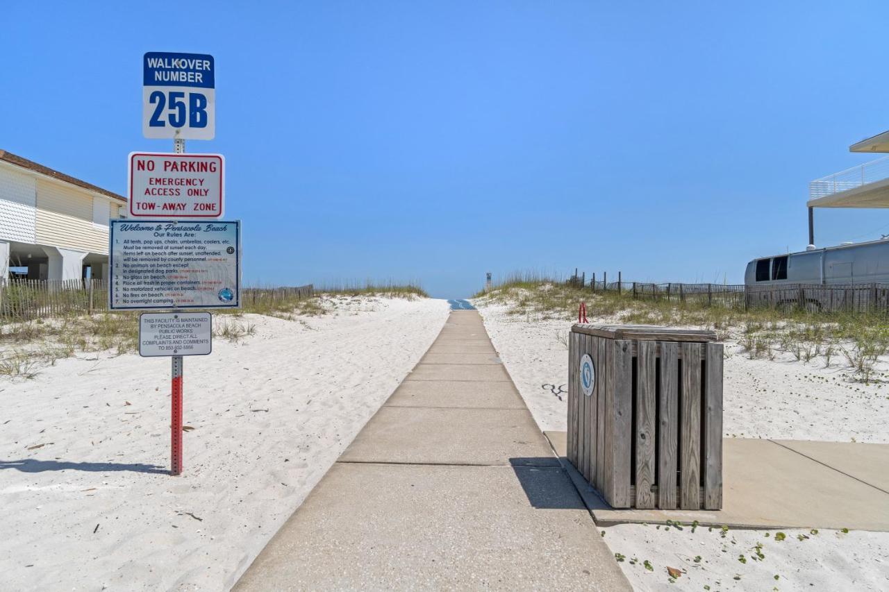 Panhandle Escape * Pensacola Beach