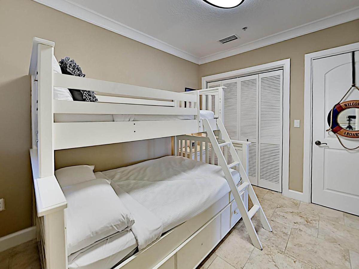 Club 1606c Apartment Pensacola Beach