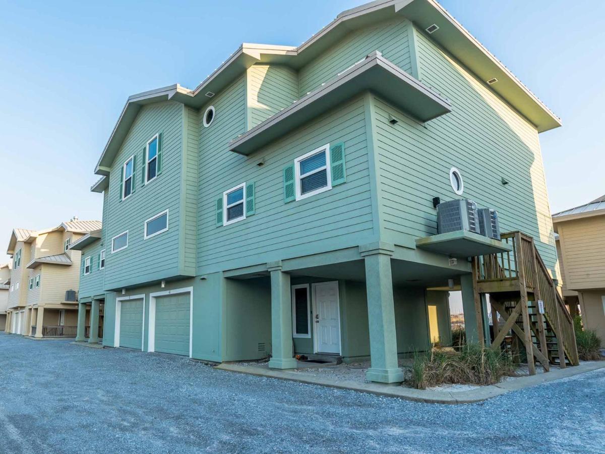 Apartment Awesome In Pensacola With Outdoor Swimming Pool And 3 Bedrooms *