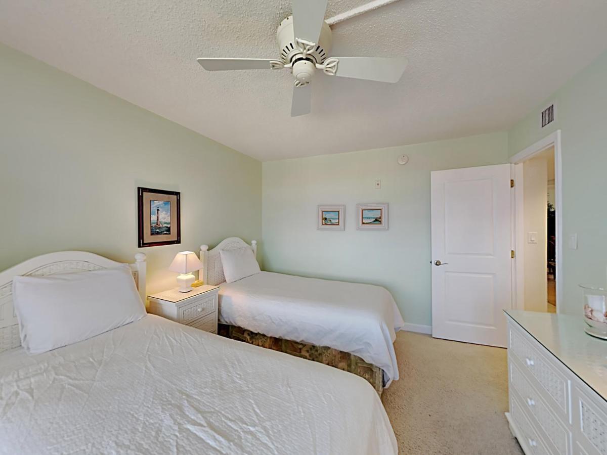 Regency Towers #605 West