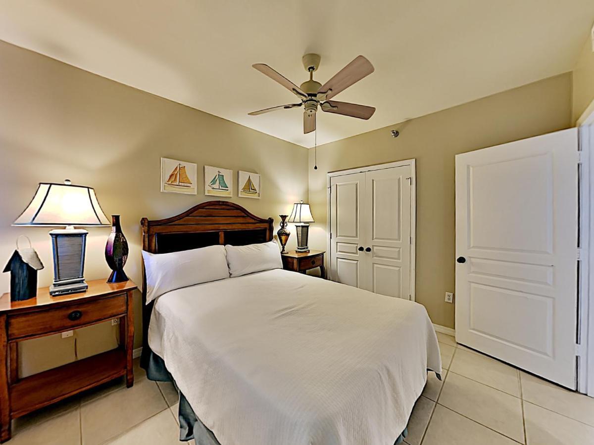 Emerald Isle #806 Apartment *