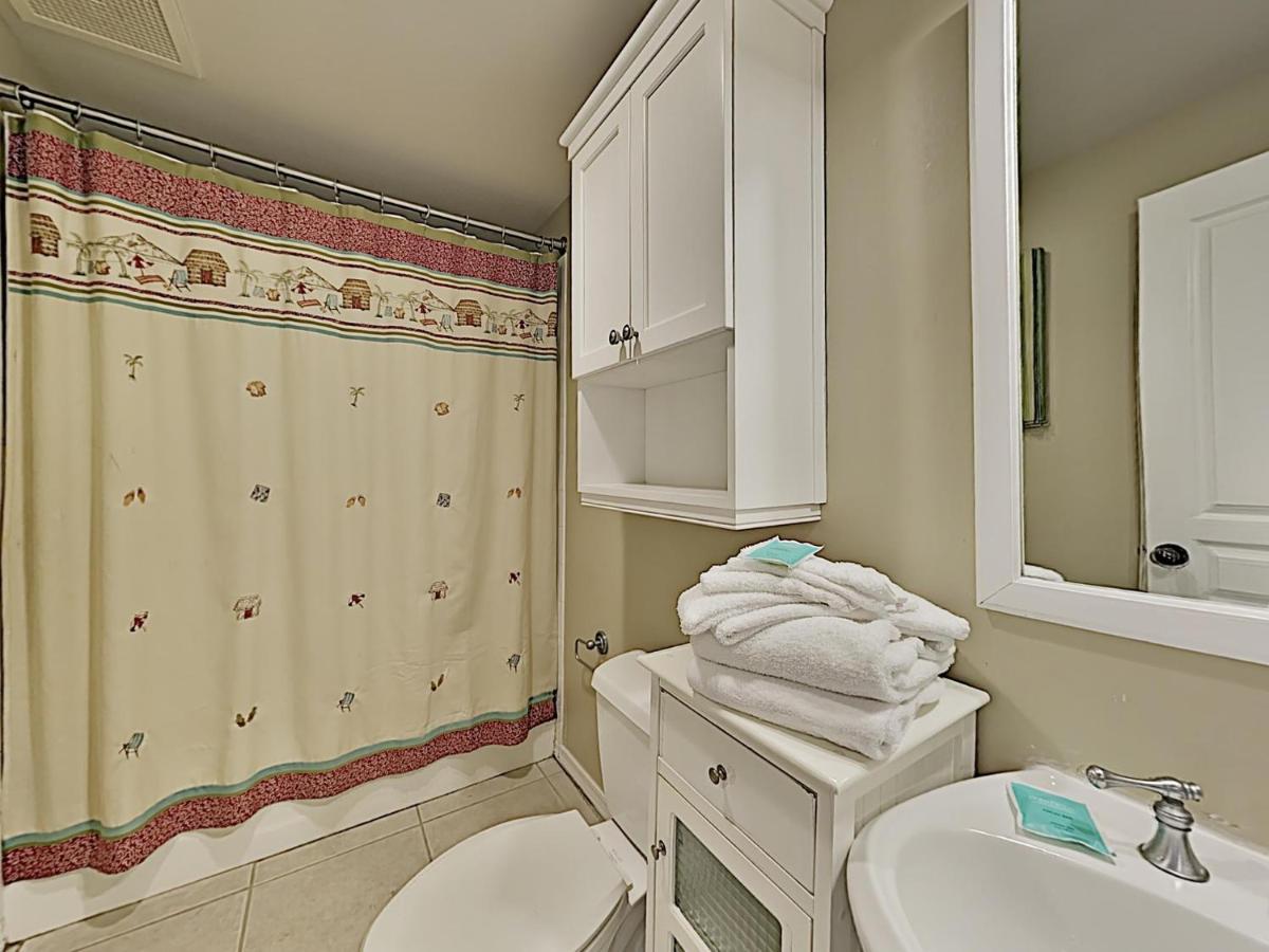 Emerald Isle #806 Apartment