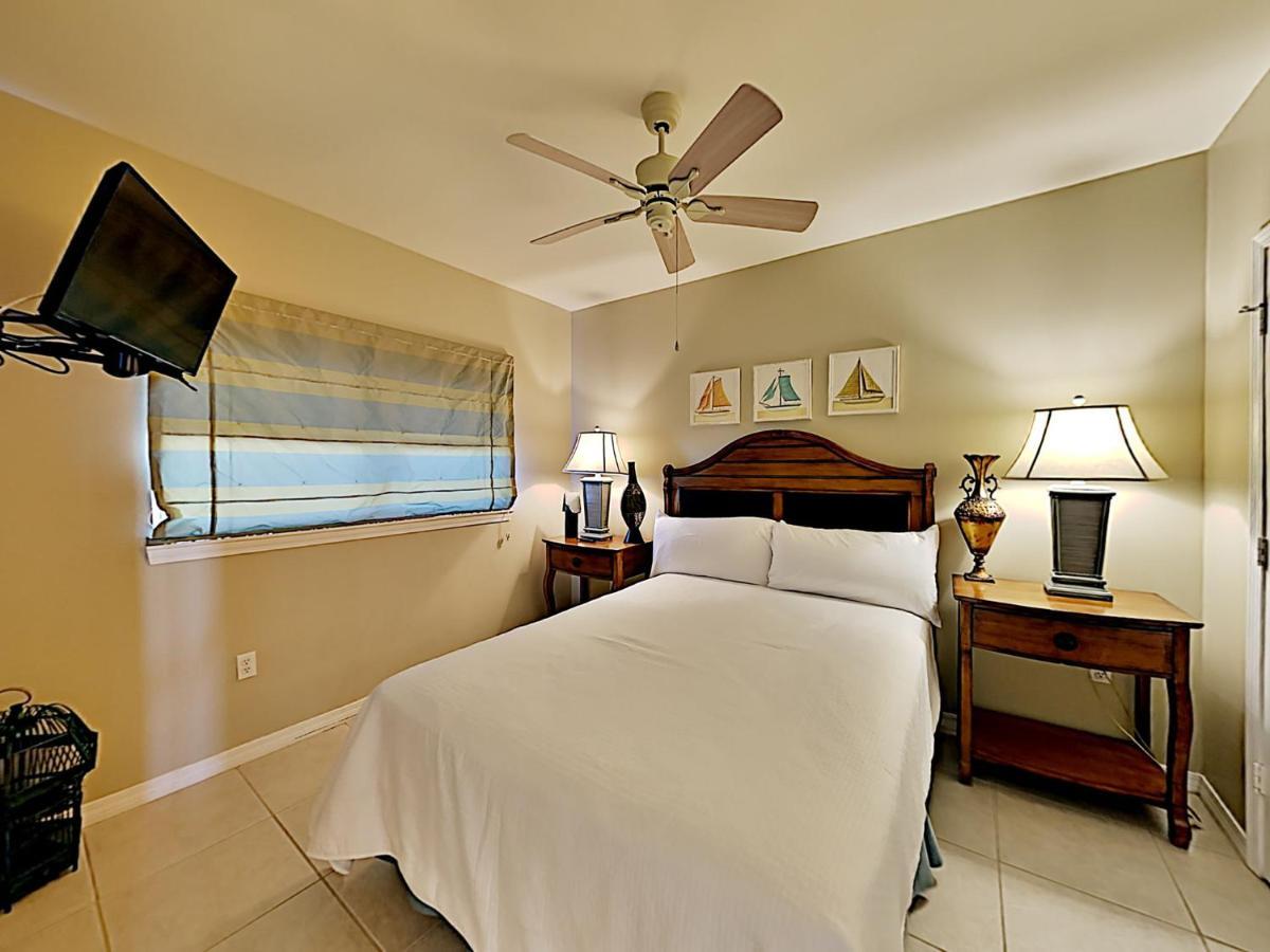 Emerald Isle #806 Pensacola Beach