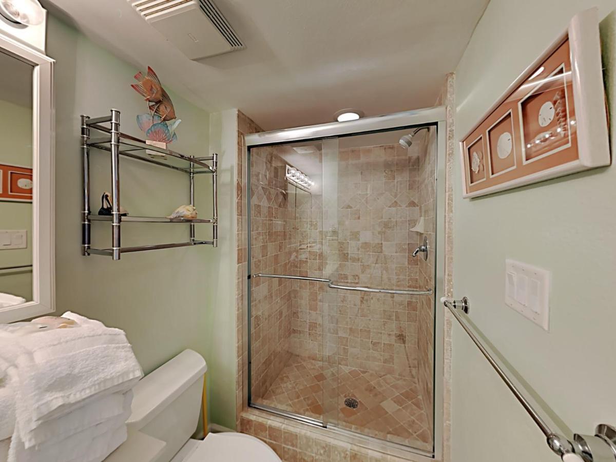 Regency Towers #605 West Apartment