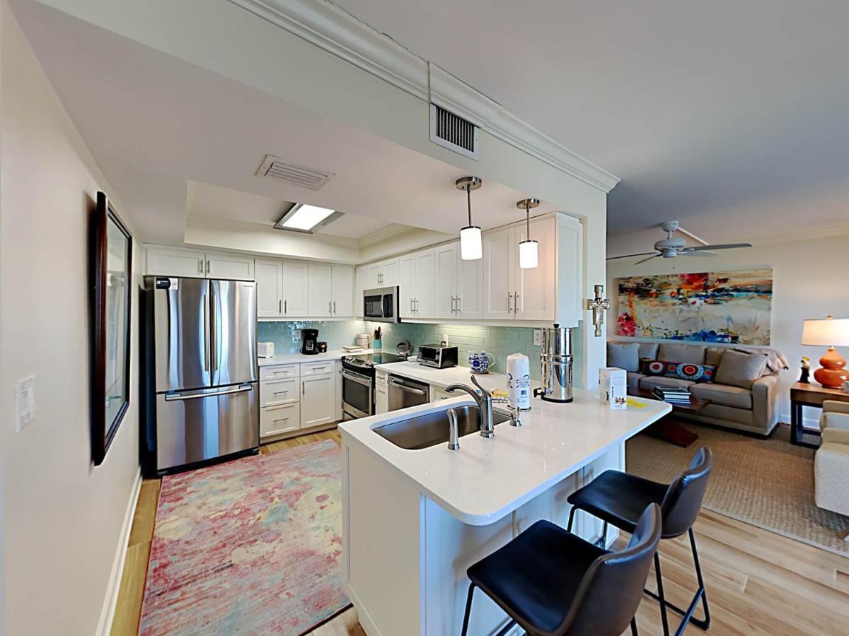 Regency Towers 403 East Pensacola Beach