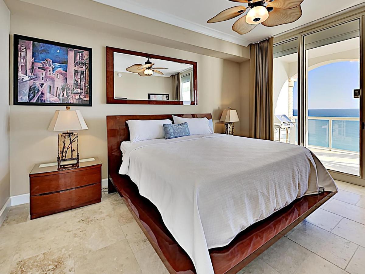 Club 1606c Apartment Pensacola Beach