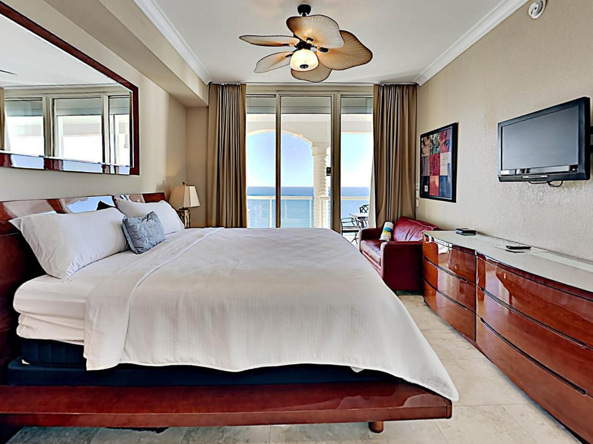 Apartment Club 1606c *