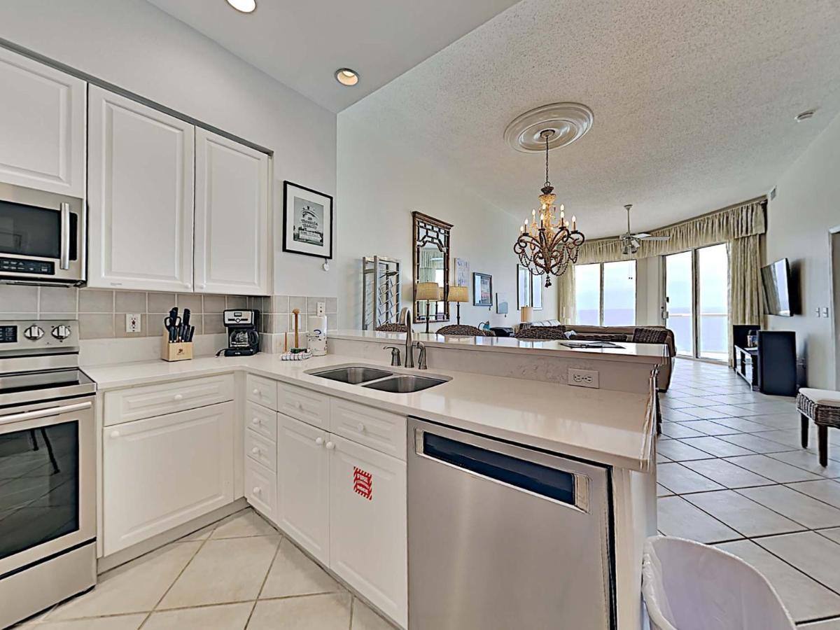 Amazing In Pensacola With Heated Swimming Pool, Outdoor Swimming Pool And 2 Bedrooms Pensacola Beach