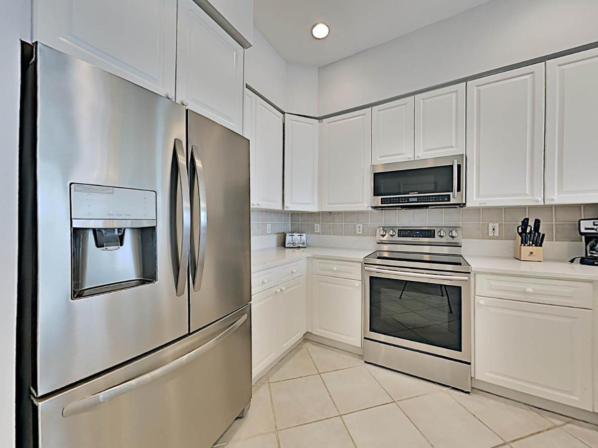 Apartment Amazing In Pensacola With Heated Swimming Pool, Outdoor Swimming Pool And 2 Bedrooms Pensacola Beach