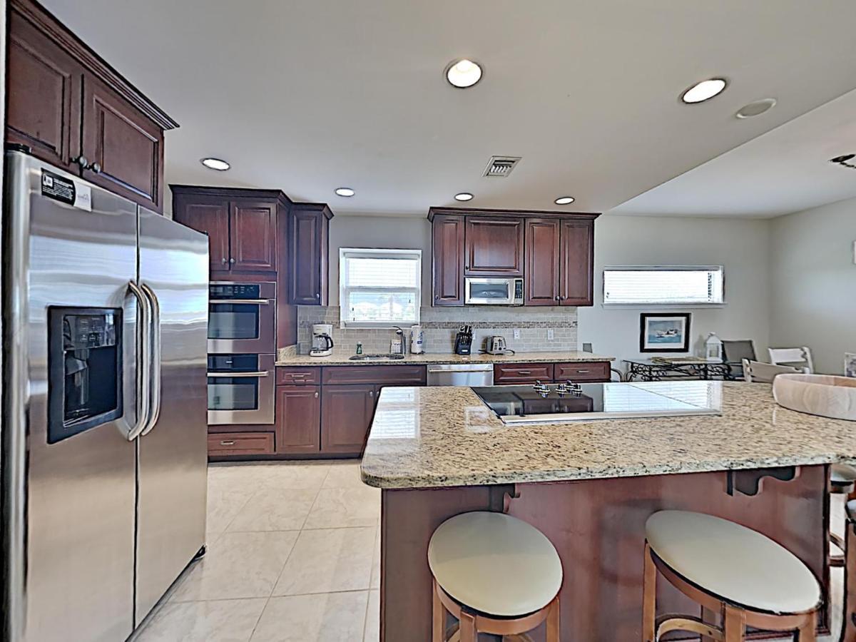Apartment Awesome In Pensacola With Outdoor Swimming Pool And 3 Bedrooms *