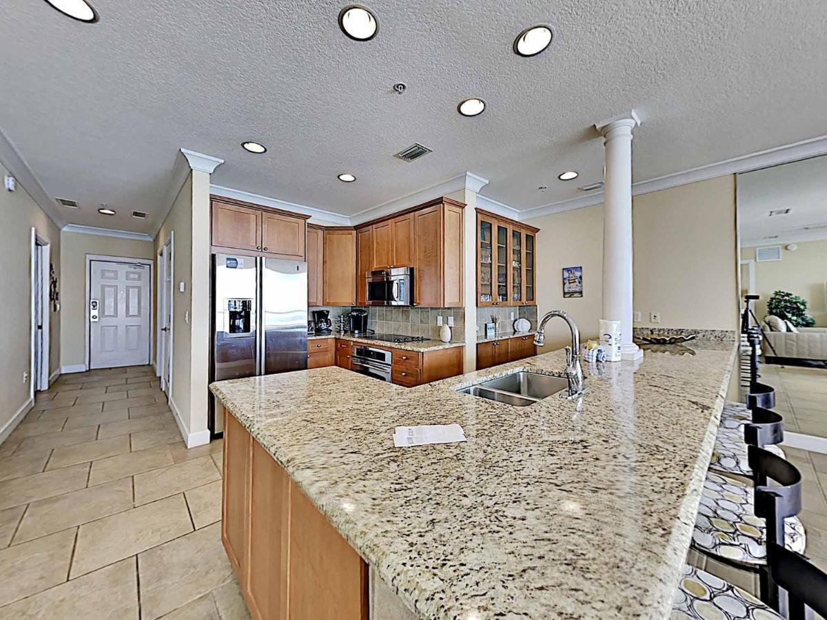 Apartment Club 1605c Pensacola Beach