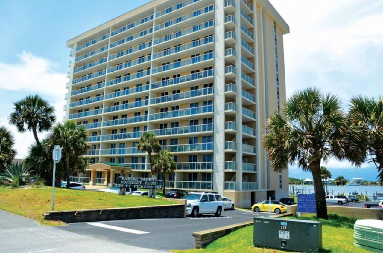 Oceanfront At Sabine Yacht And Racquet Club