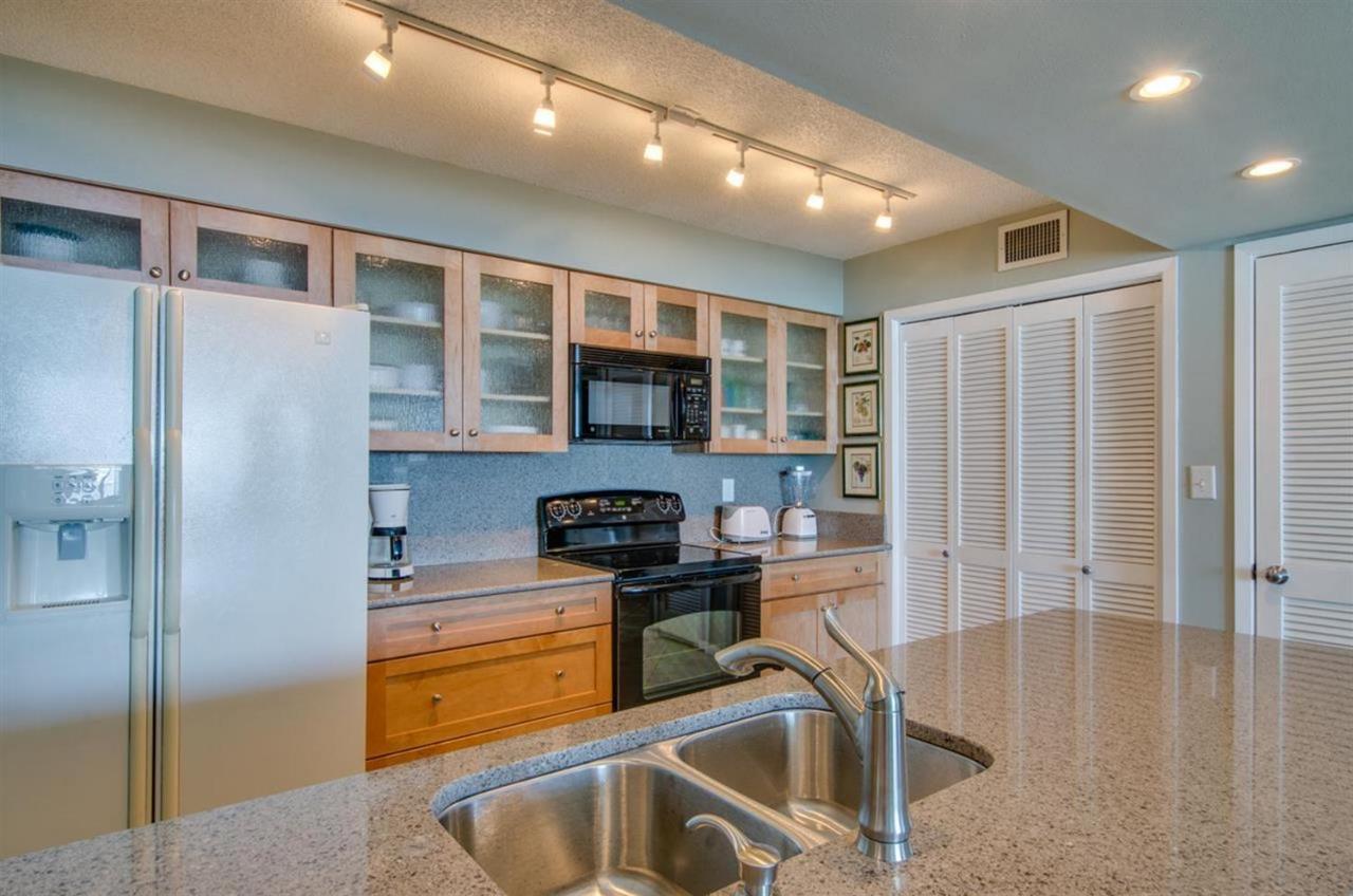 Tristan Towers By Properties * Pensacola Beach