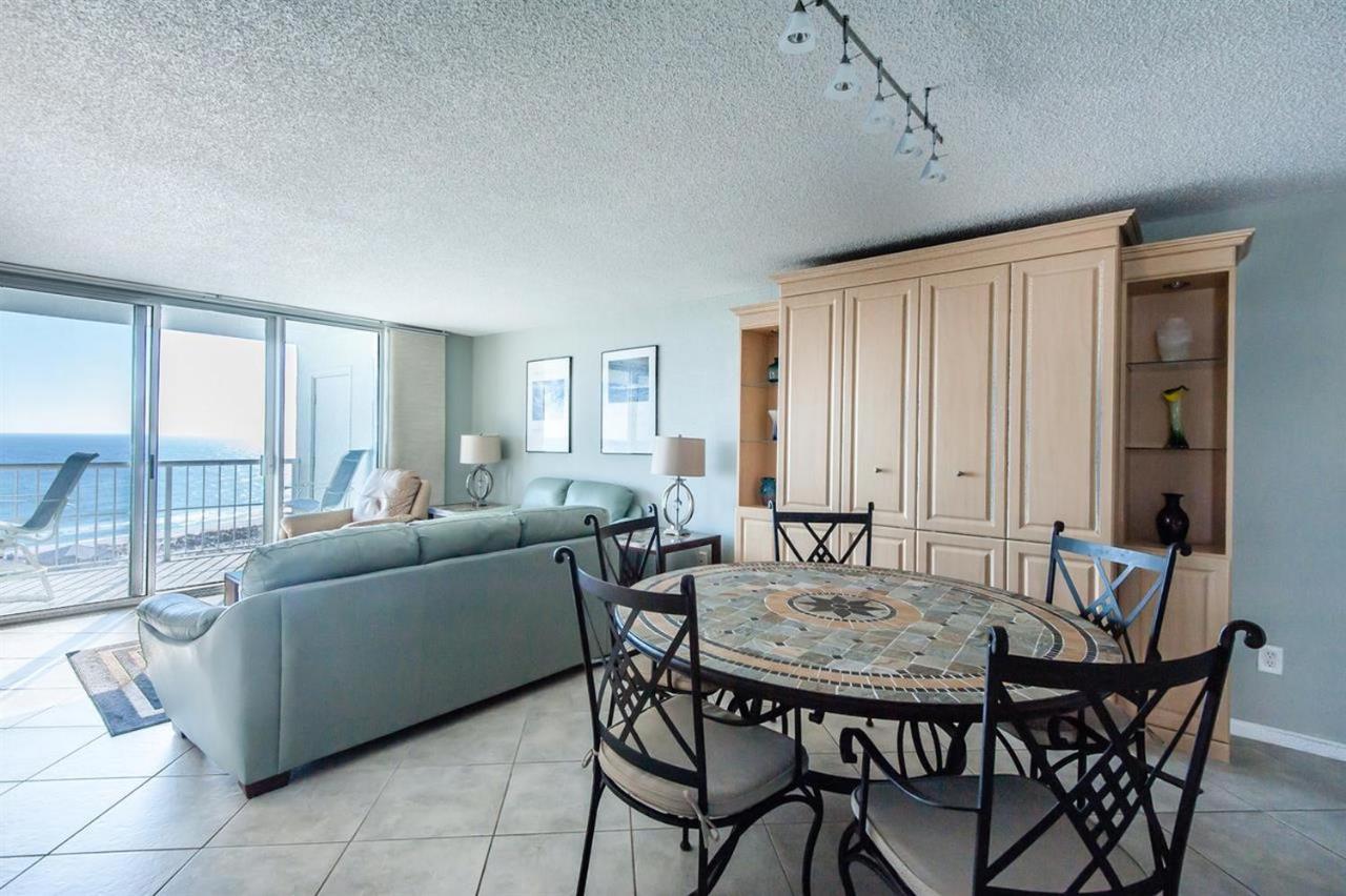 Tristan Towers By Properties Holiday home