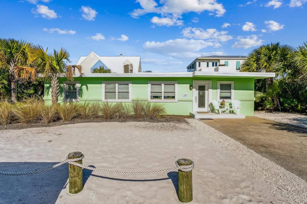 319 Panferio Dr