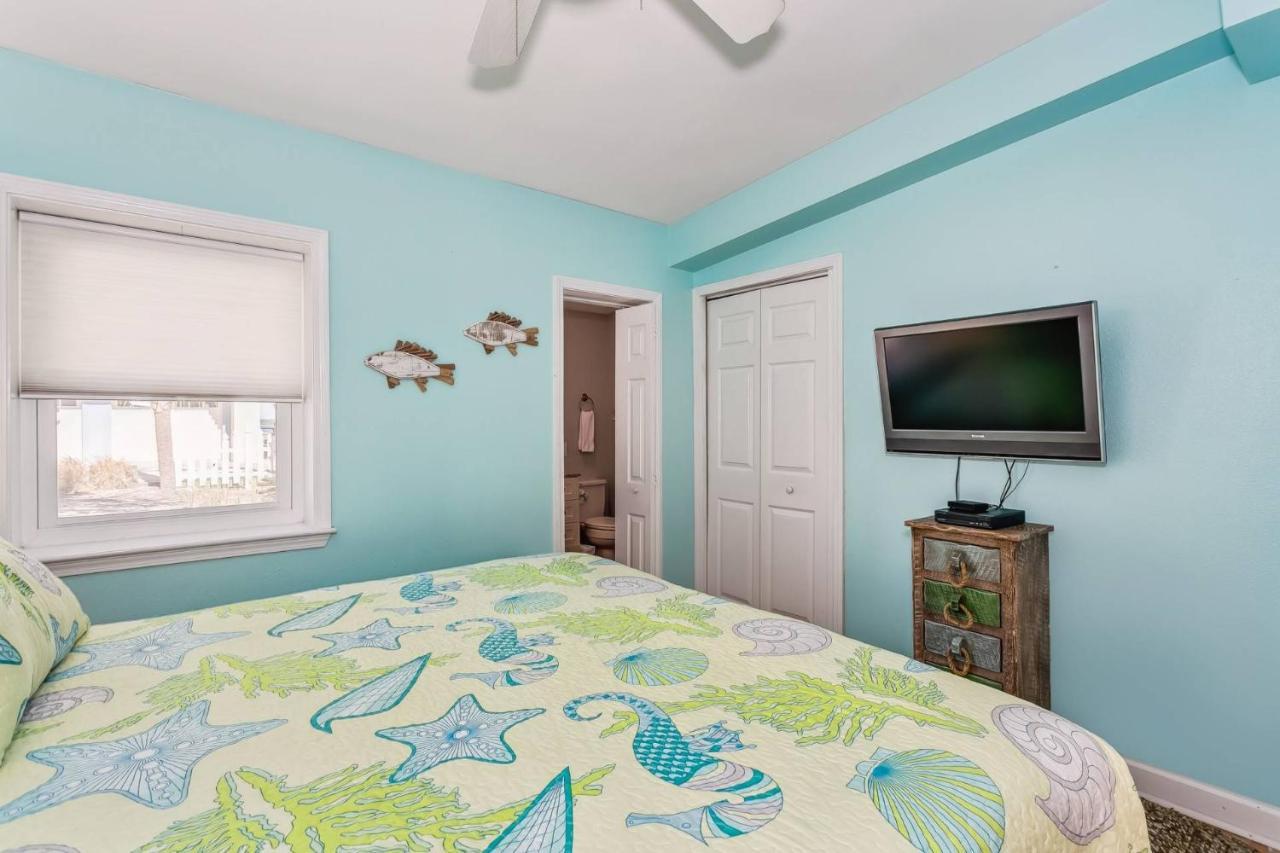 319 Panferio Dr * Pensacola Beach
