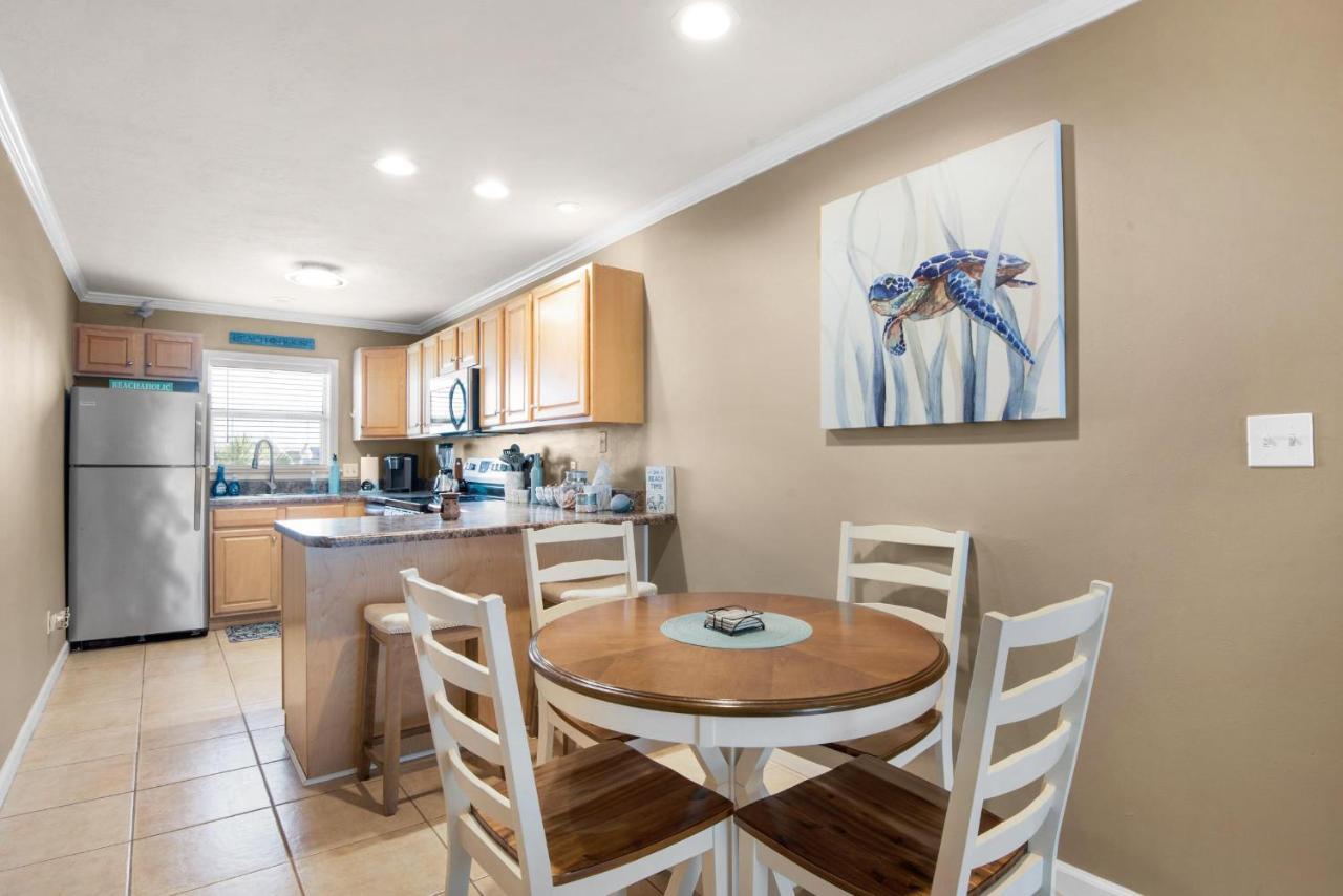 Apartment On The Gulf Unit A8 Pensacola Beach