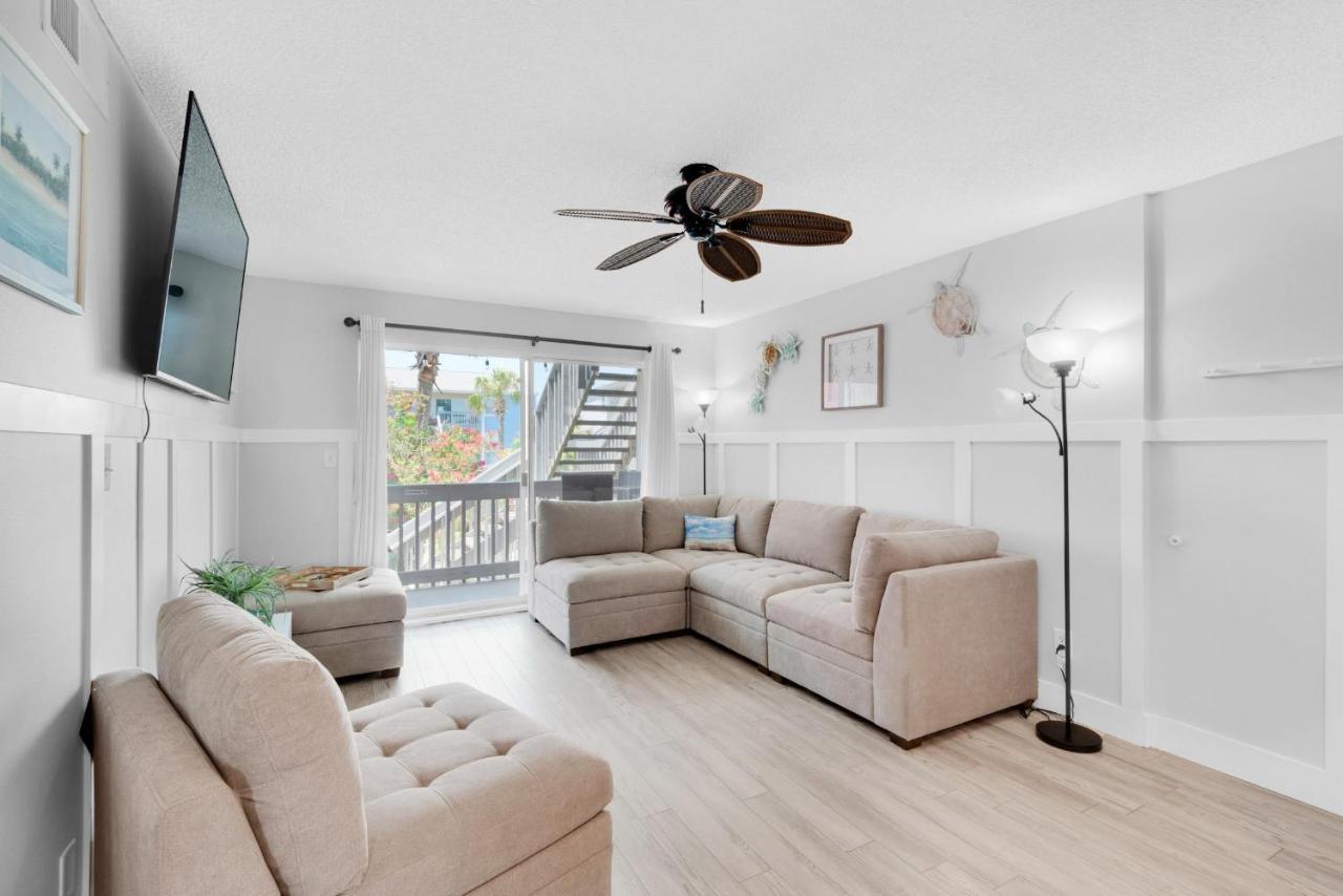 Apartment On The Gulf Unit C5 Pensacola Beach