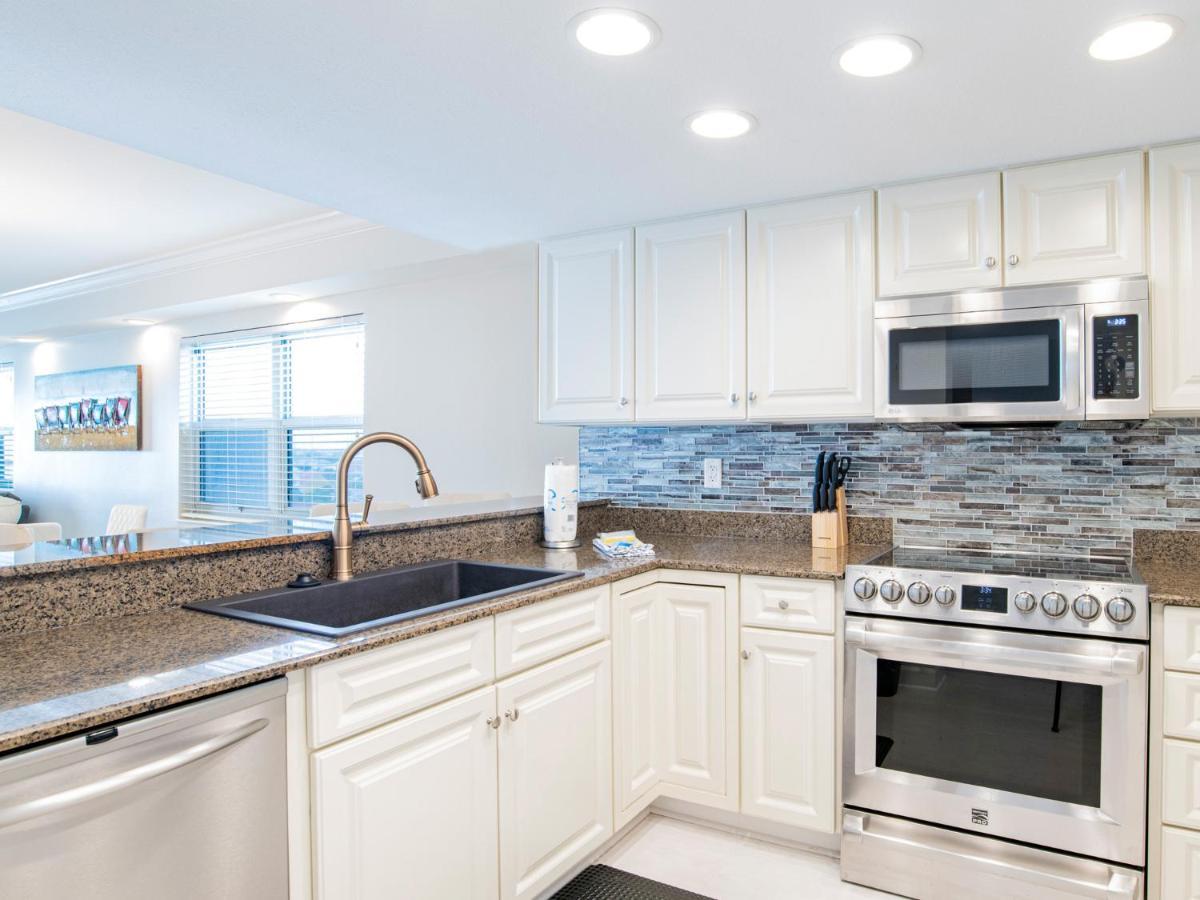 Apartment Regency Towers 708 West