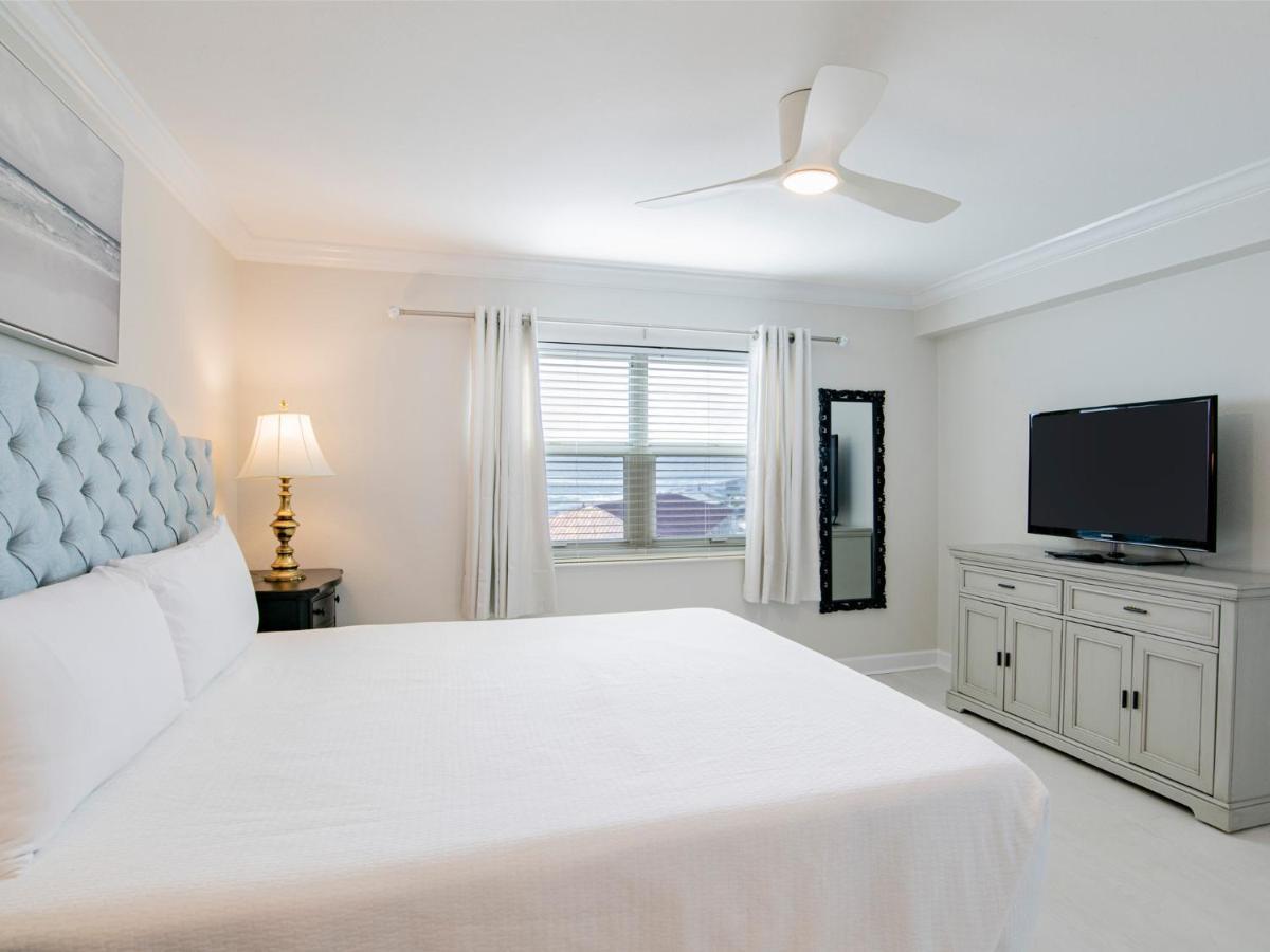 Apartment Regency Towers 708 West Pensacola Beach