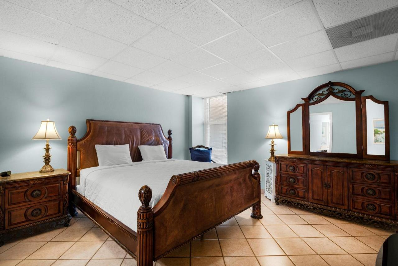 Holiday home Sans Souci Unit 104 Pensacola Beach