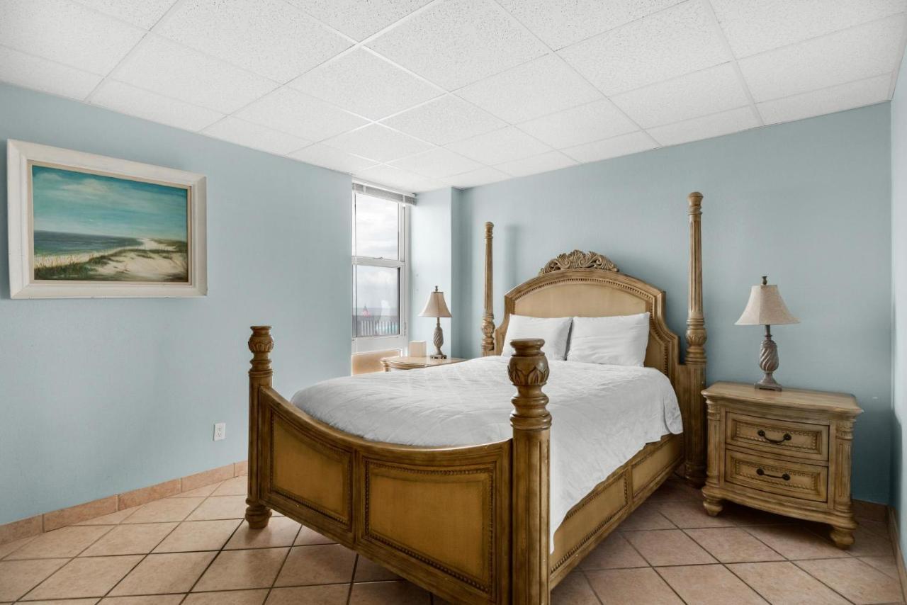 Sans Souci Unit 104 * Pensacola Beach