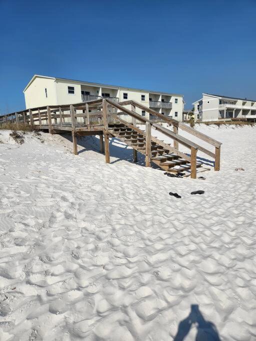 Quiet 2 Bedroom On Gulf With Pool And Pond Apartment Pensacola Beach