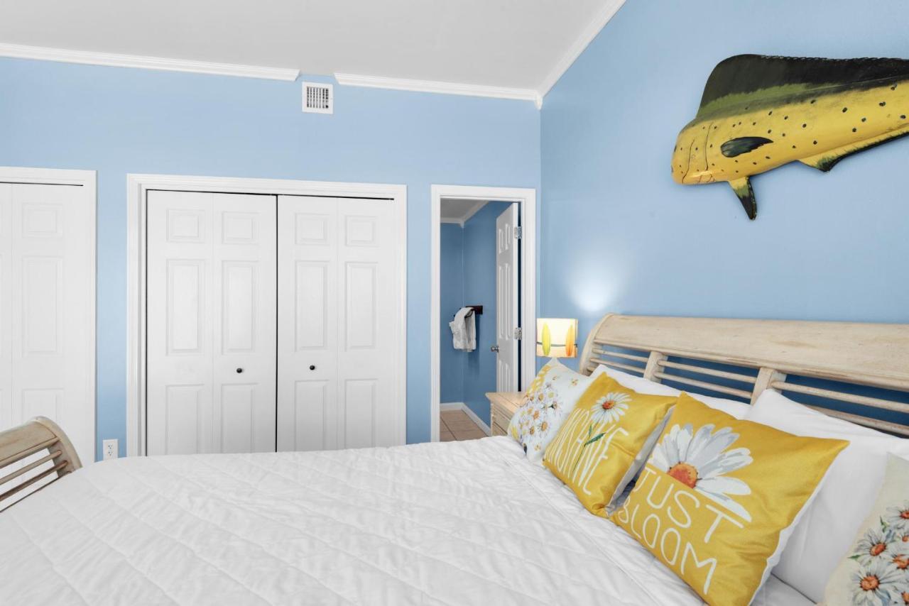 Seahorse Unit H Pensacola Beach