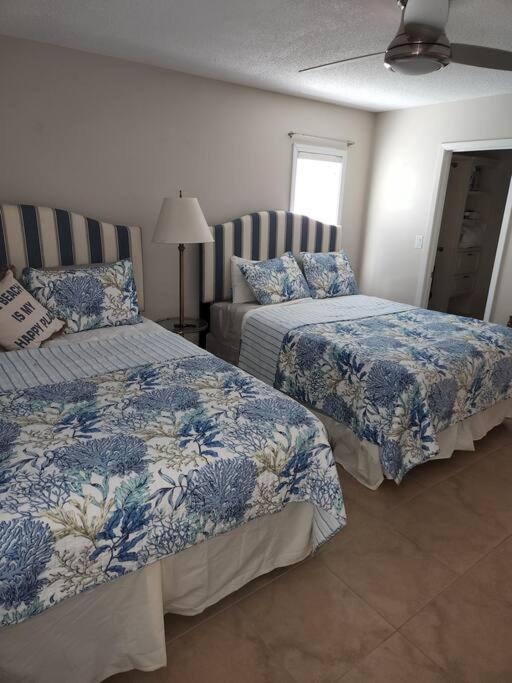 Quiet 2 Bedroom On Gulf With Pool And Pond Pensacola Beach