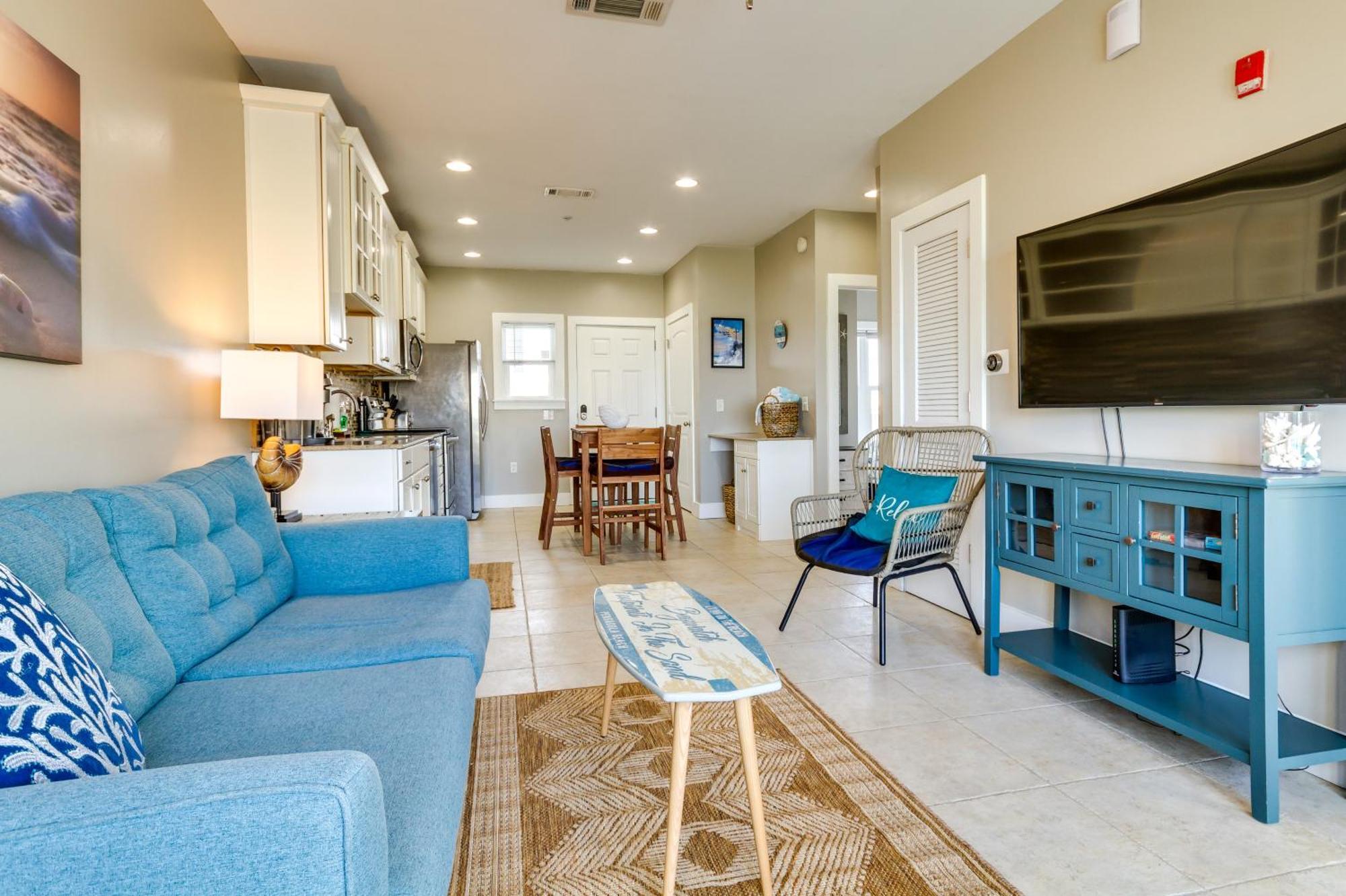 Bayfront Pensacola With Pool And Elevator * Pensacola Beach