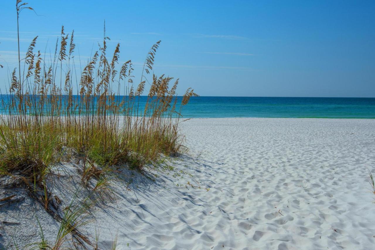 Holiday home Emerald Isle Unit 704